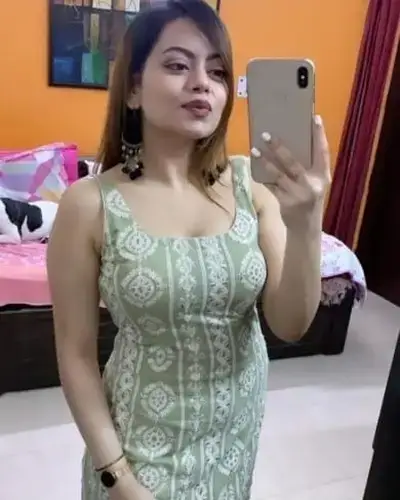 Call Girl in Aheri